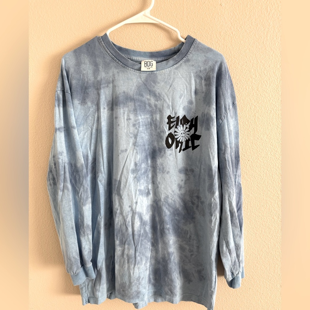 BDG Women’s Light Blue Daisy Tie Dye Long Sleeve Oversized Shirt size S/M‎
